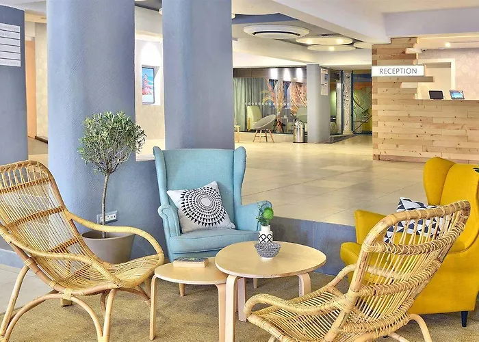 Готель Ihot@l Sunny