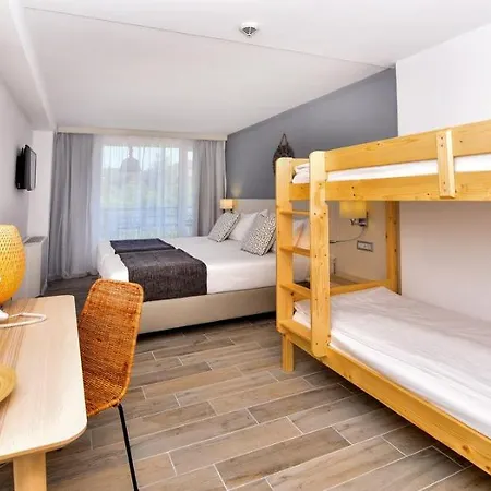 Otel Ihot@l Sunny 4*